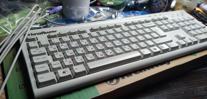Купил клавиатуру из 90 Chicony KB-9810 на замену A4Tech FG1010 White
