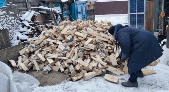Почем дрова в Новосибирске на конец 2023г 6 кубов 12500 а почём у вас